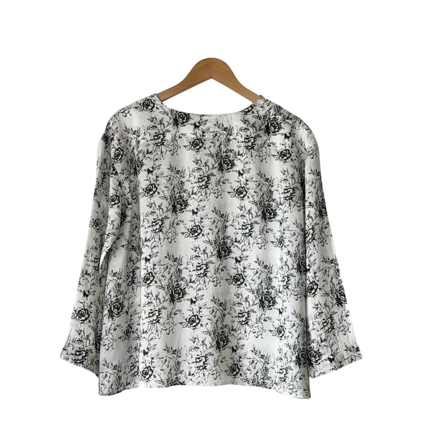 AODRESS Blouse, Neck Slit in White and Black Roses at Aleph Gallery