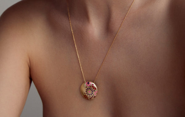 MY MUSE GLORY ENAMEL NECKLACE